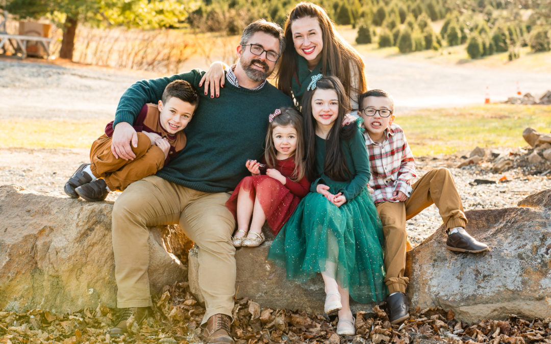 Christmas Tree Farm Family Session – Erin & Matt